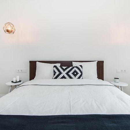 Stylish Apartment In The Heart Of Kaunas Old Town Exterior foto