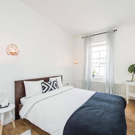 Stylish Apartment In The Heart Of Kaunas Old Town Exterior foto